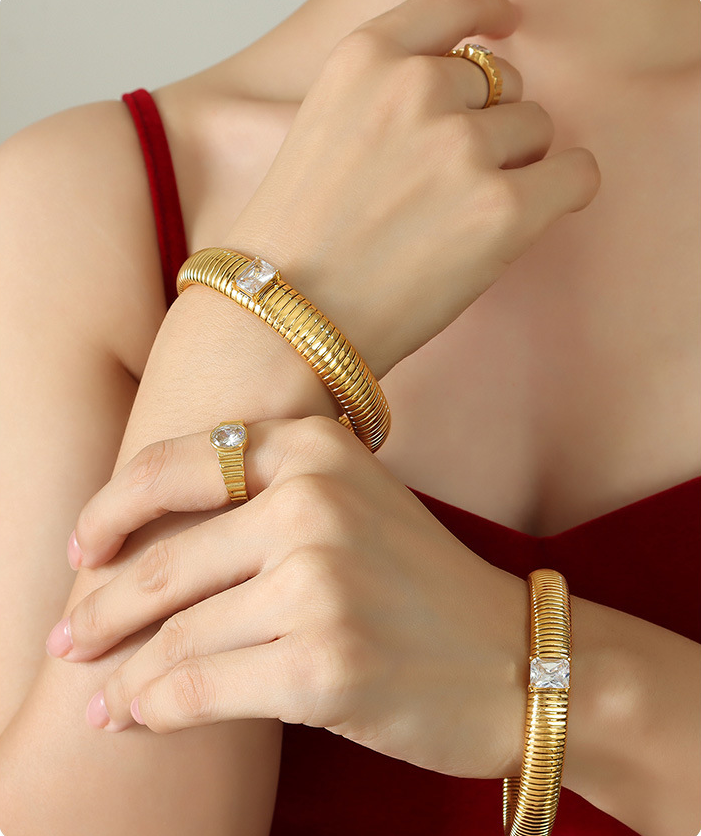 Milipede Stone Bracelet