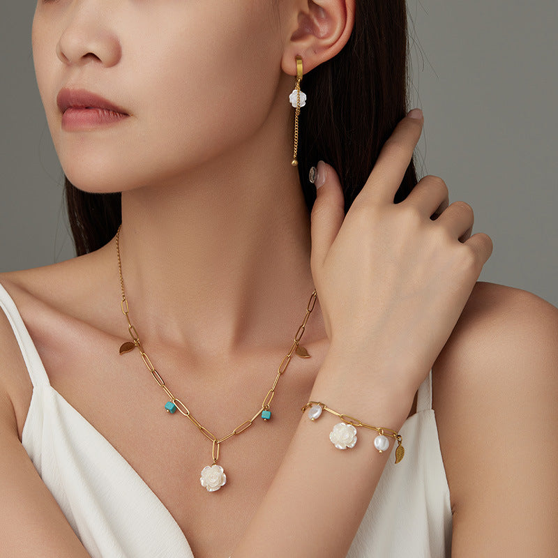 Floral Chain Drop Earrings