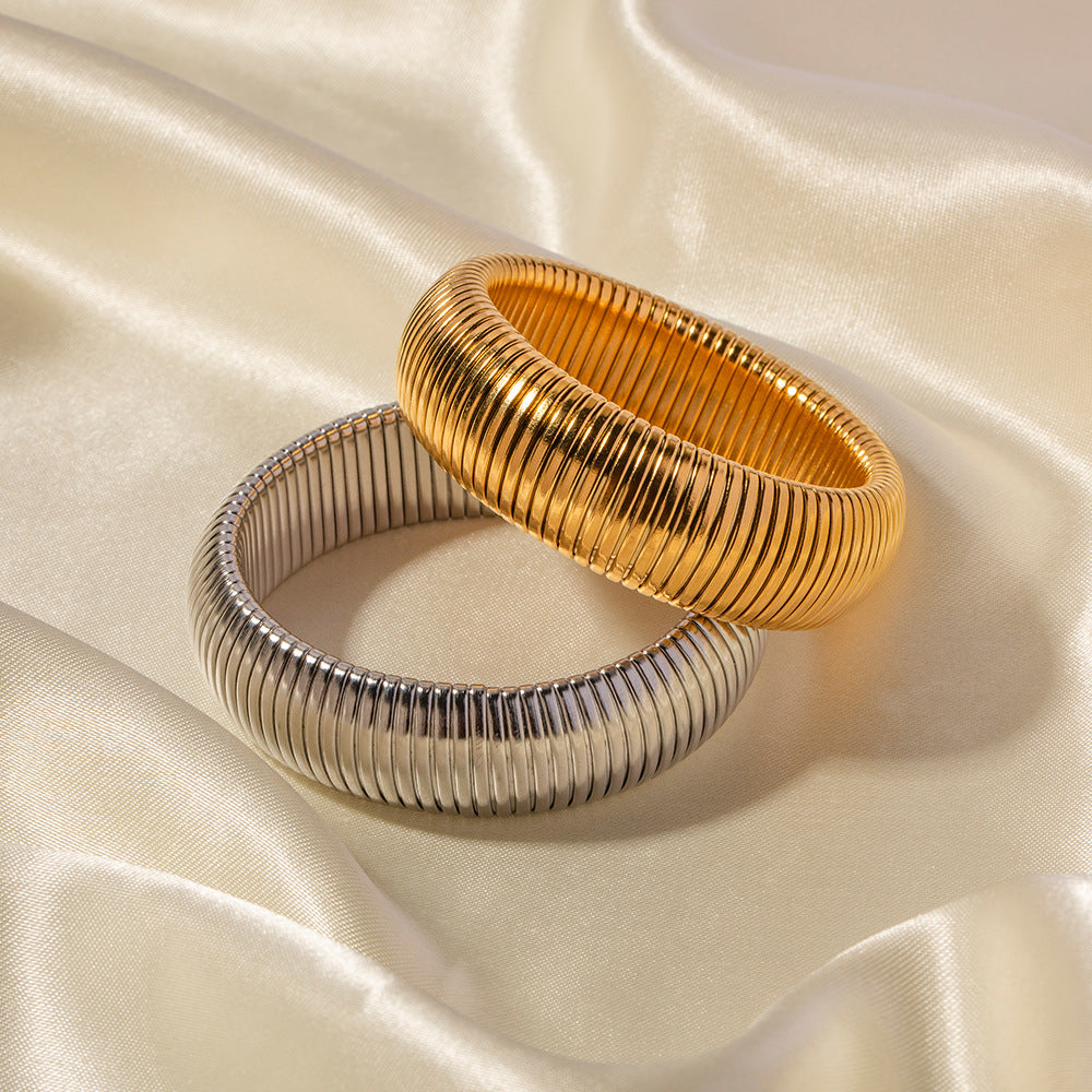 Golden Link Bracelet