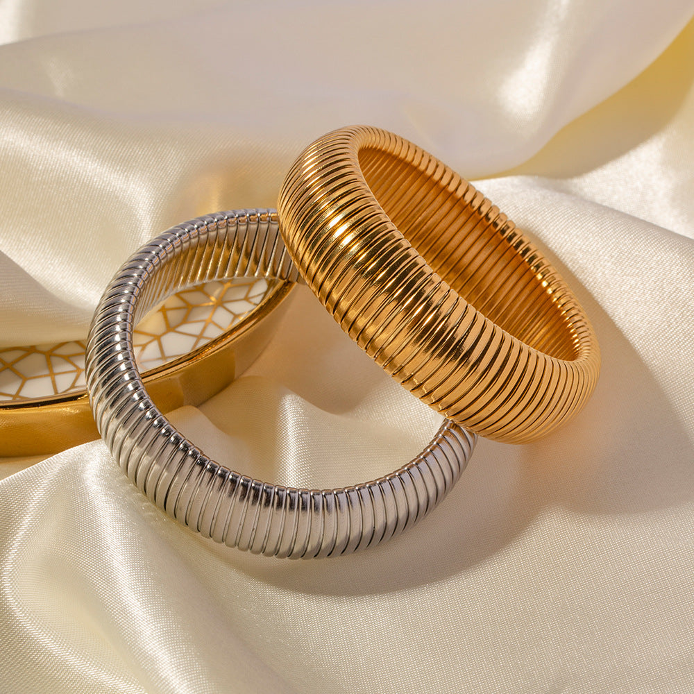 Golden Link Bracelet
