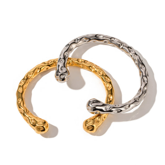 Ridged Surface Bracelet