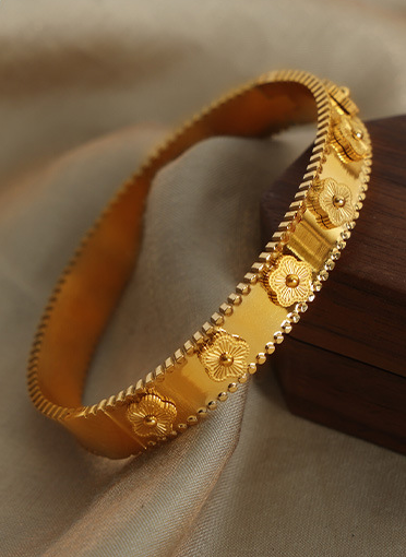 Flower Stone Bracelet