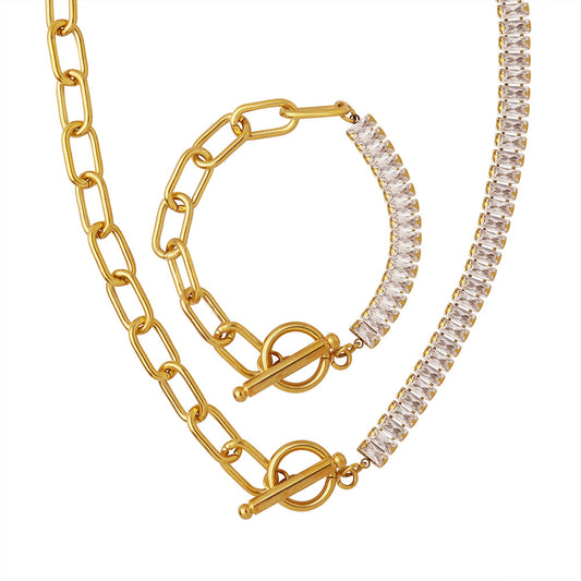 Amelia Necklace