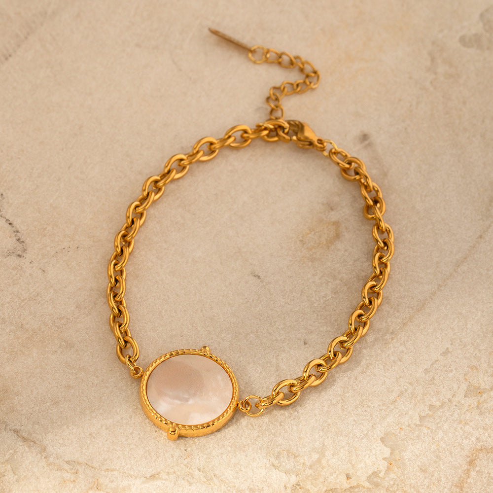 Opulent Circle Chain Bracelet