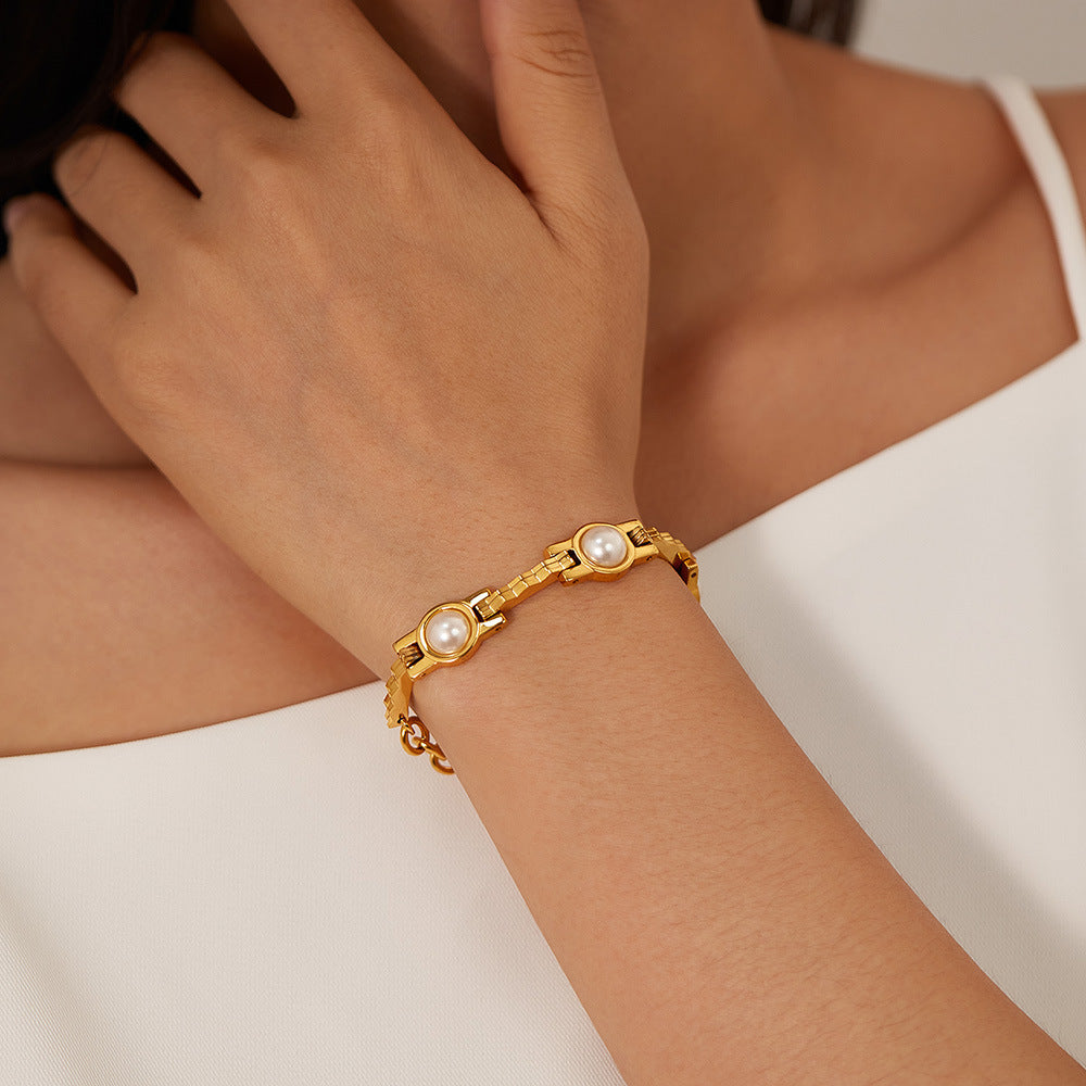 The Mia Bracelet