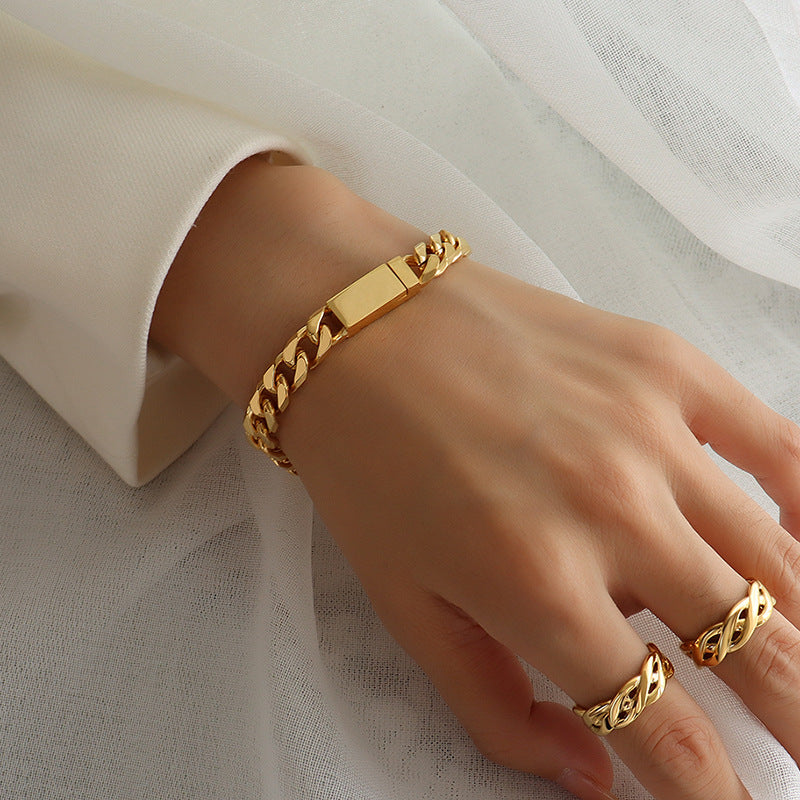 Nora Chain Bracelet