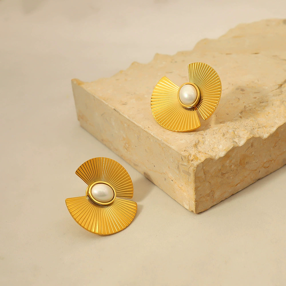 Golden Fan Earrings