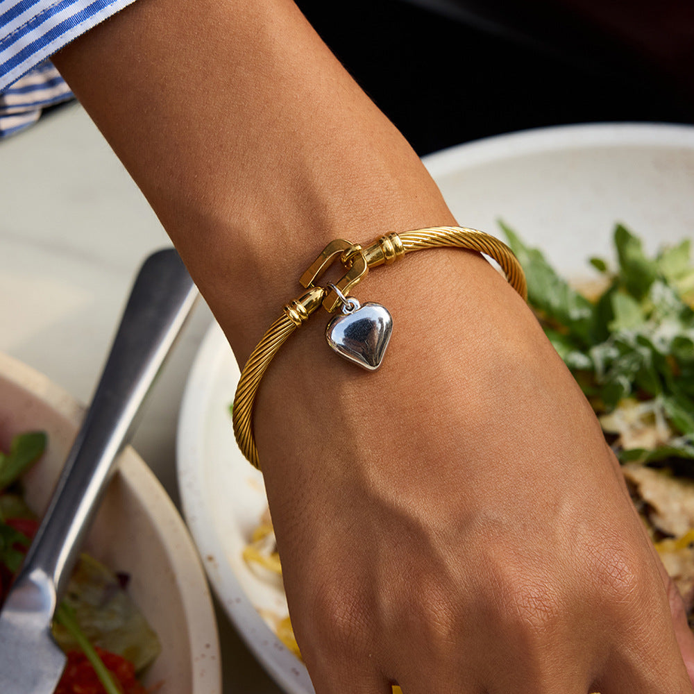The Solid Heart Twined Bracelet