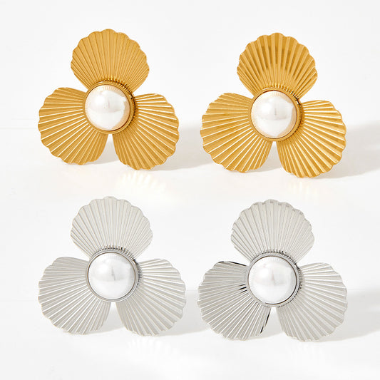 Lily Earrings