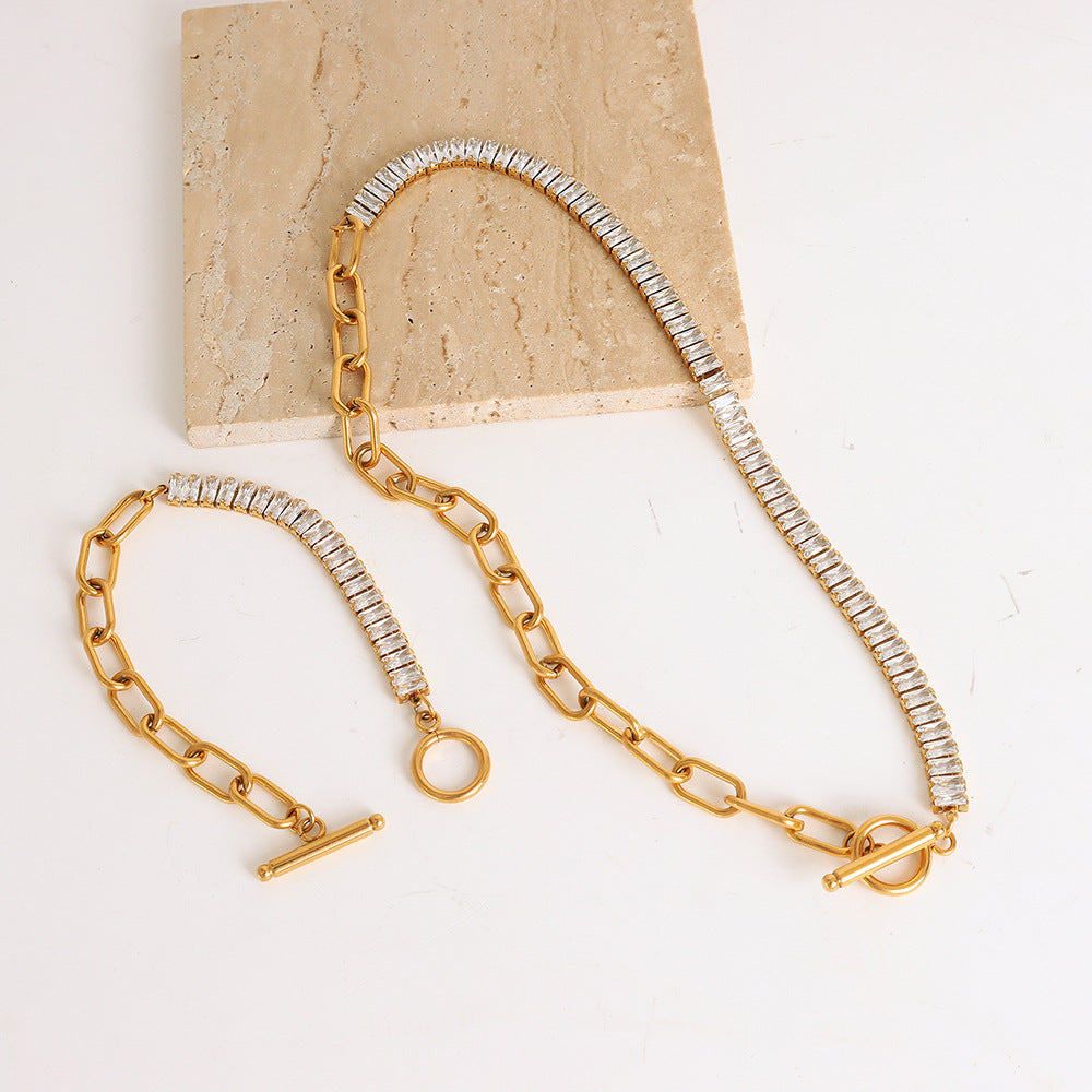 Amelia Necklace