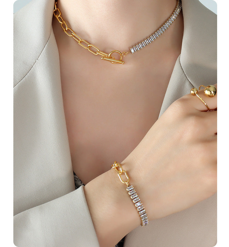 Amelia Necklace