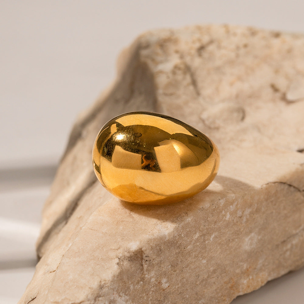 Big Button Ring